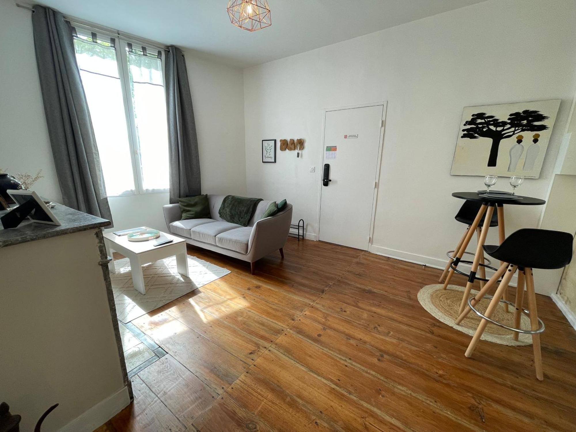 Apartamento Ambiance zen à proximité de Saint Emilion Libourne Exterior foto